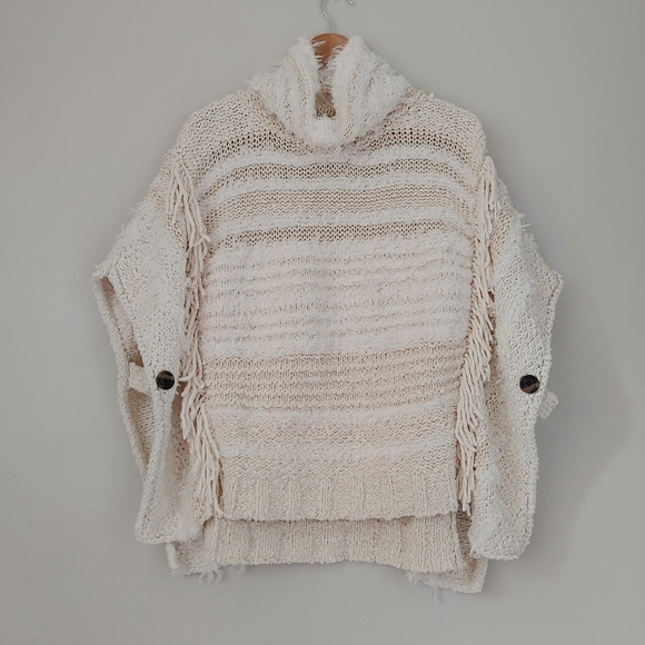 Anthropologie Poncho Marilyn Knit Sweater Fringe Size Medium / Large Cream - Picture 5 of 16